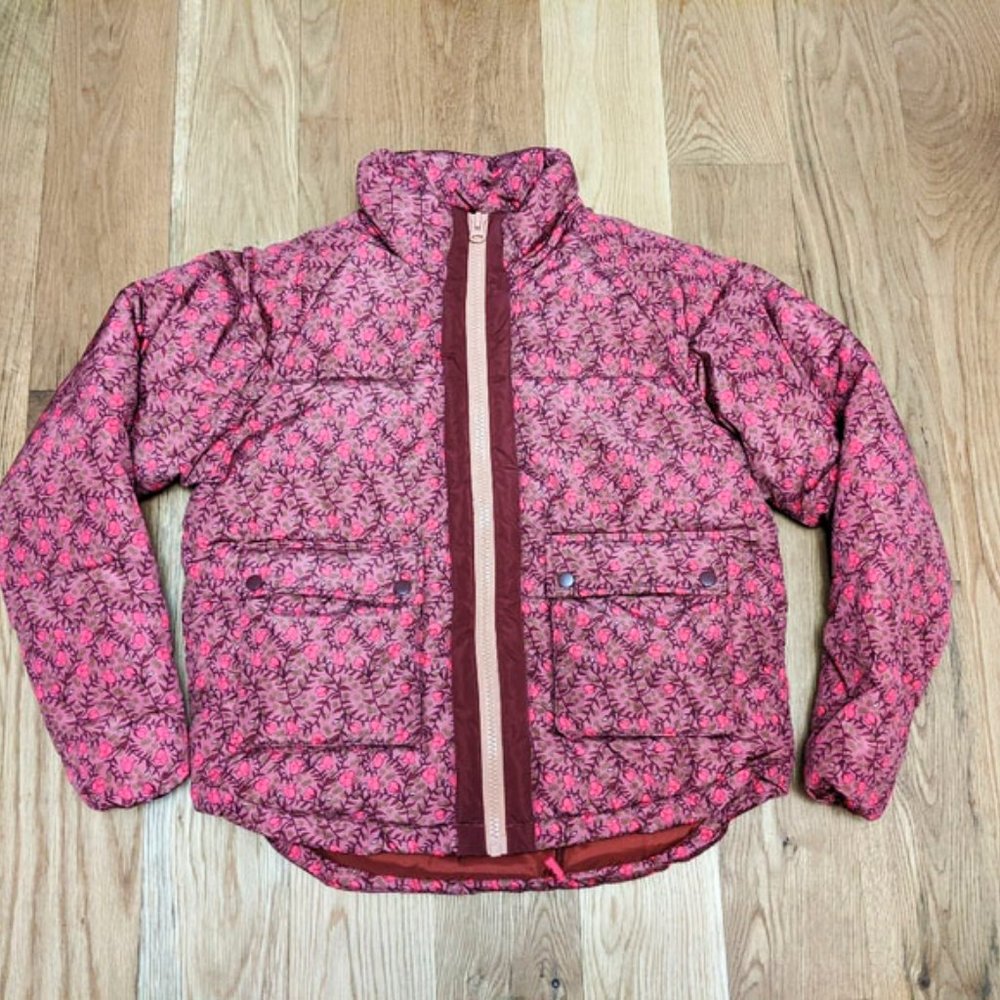 Lillie Puffer Jacket by Numph - Picture 9 of 12